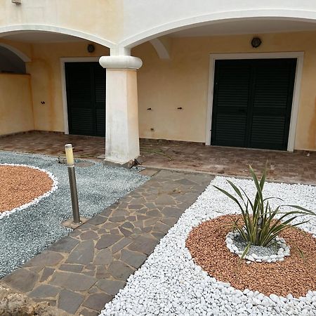 Apartamento Borgo Dei Mirti Santa Teresa Gallura Exterior foto