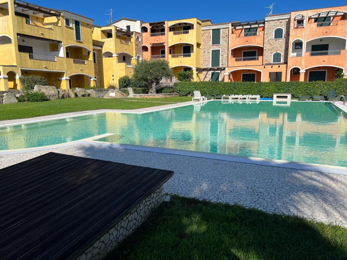Apartamento Borgo Dei Mirti Santa Teresa Gallura Exterior foto